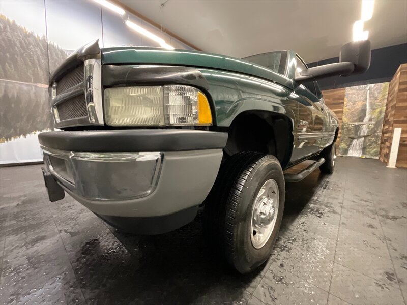 2001 Dodge Ram 2500 Laramie SLT 4X4 / 5.9L DIESEL / 121,000 MILES  LONG BED / CALIFORNIA TRUCK / RUST FREE / SHARP & CLEAN !! - Photo 9 - Gladstone, OR 97027