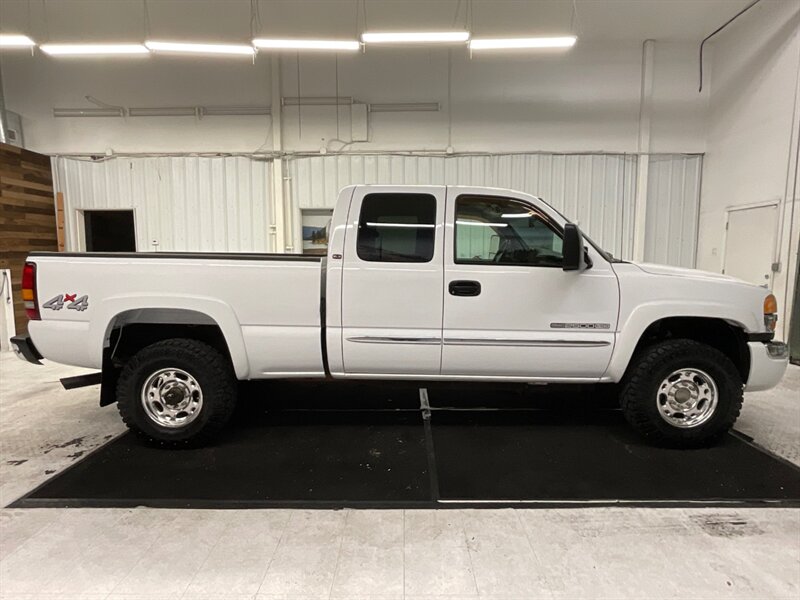 2003 GMC Sierra 2500 SLE 4Dr Extended Cab 4X4 / 6.0L V8 / LOCAL TRUCK  / Rust Free / Excel Cond / 3/4 Ton / 163,000 Miles - Photo 4 - Gladstone, OR 97027