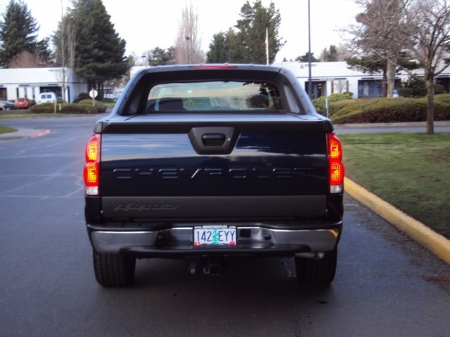 2004 Chevrolet Avalanche 1500   - Photo 4 - Portland, OR 97217