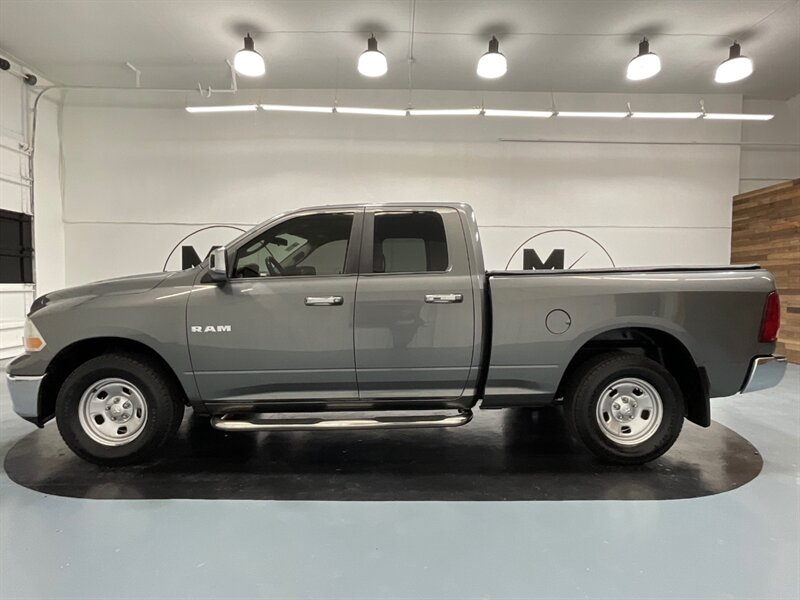 2010 Dodge Ram 1500 SLT Quad Cab 4X4 / 4.7L V8 / LOCAL TRUCK  / NO RUST - Photo 3 - Gladstone, OR 97027