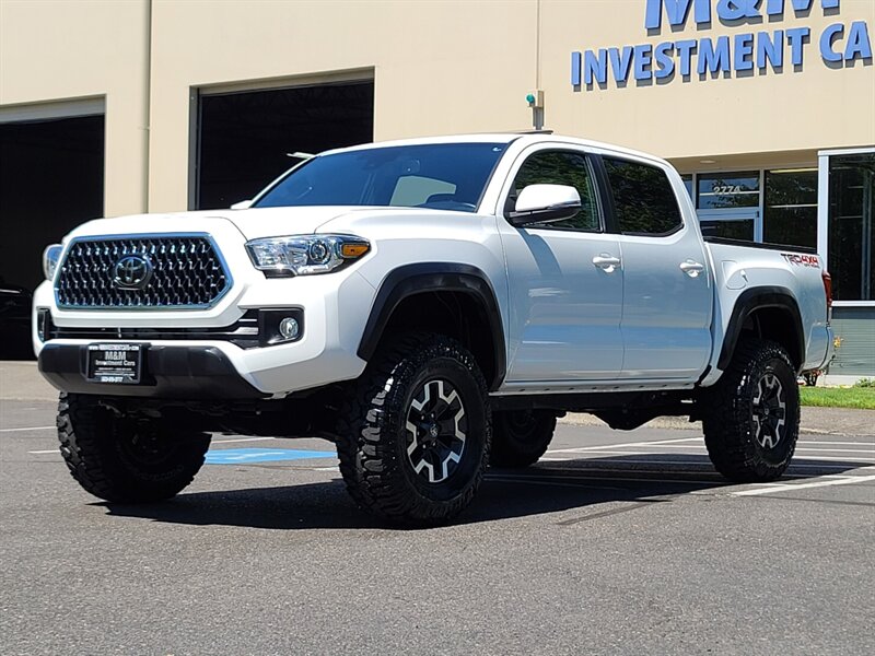 2019 Toyota Tacoma TRD Off-Road DOUBLE CAB 4X4 with CRAWL CONTRL  / LEATHER / NAVIGATION / BLIND SPOT / SUN ROOF / NEW LIFT + TIRES / 12K MLS - Photo 75 - Portland, OR 97217