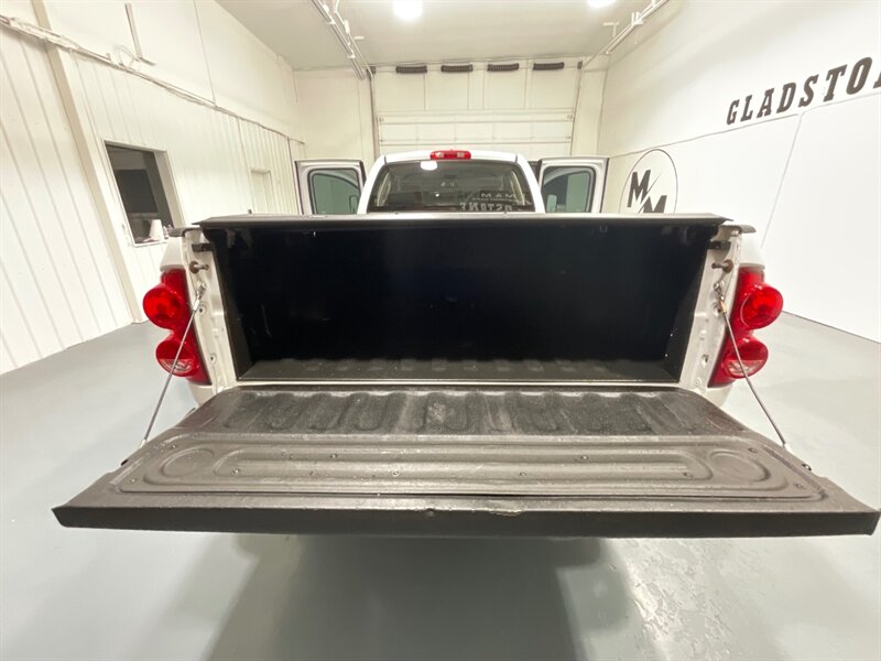 2007 Dodge Ram 2500 SLT BIG HORN 6.7L CUMMINS DIESEL / 59,000 MILES / LONG BED / ZERO RUST - Photo 43 - Gladstone, OR 97027