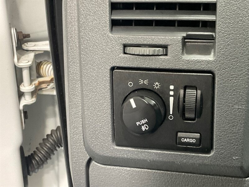 2007 Dodge Ram 2500 SLT BIG HORN 6.7L CUMMINS DIESEL / 59,000 MILES / LONG BED / ZERO RUST - Photo 40 - Gladstone, OR 97027