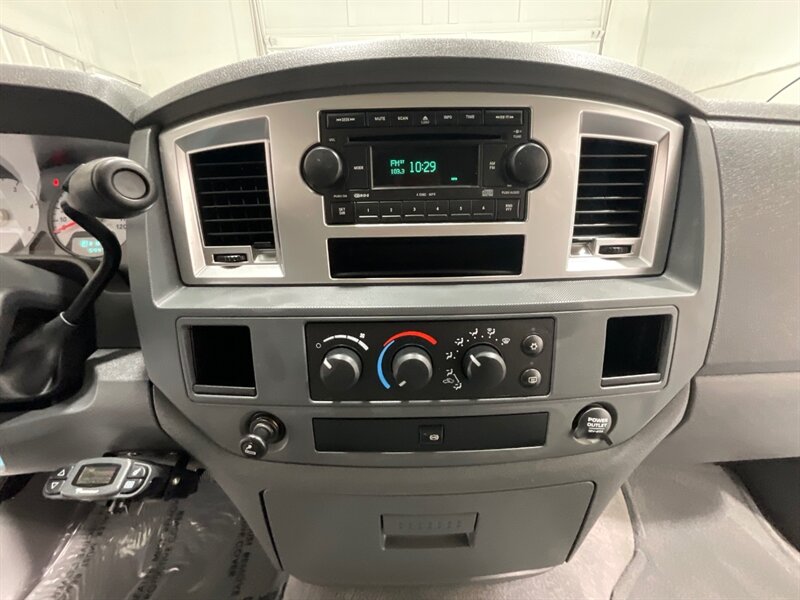 2007 Dodge Ram 2500 SLT BIG HORN 6.7L CUMMINS DIESEL / 59,000 MILES / LONG BED / ZERO RUST - Photo 18 - Gladstone, OR 97027