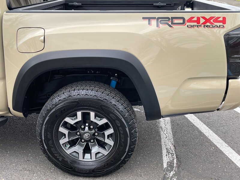 2019 Toyota Tacoma TRD Off-Road 4x4 1-Owner Double Cab 18Kmiles TRD   - Photo 24 - Portland, OR 97217