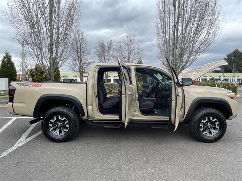 2019 Toyota Tacoma TRD Off-Road 4x4 1-Owner Double Cab 18Kmiles TRD   - Photo 9 - Portland, OR 97217