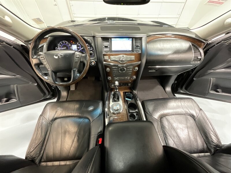 2011 INFINITI QX56 Sport Utility 4X4 / 5.6L V8 / 3RD ROW SEAT / DVDs  / LOCAL SUV - Photo 39 - Gladstone, OR 97027