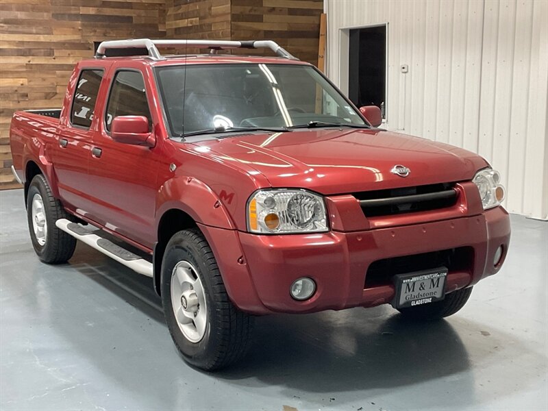 2001 Nissan Frontier SE Crew Cab 4X4 5-SPEED MANUAL /Leather/1-OWNER / TIMING BELT SERVICE ALREADY DONE - Photo 2 - Gladstone, OR 97027