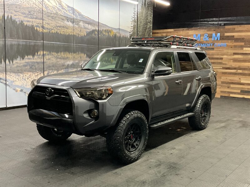 2020 Toyota 4Runner SR5 Premium 4X4 / Leather & Heated Seats / LIFTED  BRAND NEW LIFT KIT w/ NEW BF GOODRICH TIRES & NEW TRD TOYOTA WHEELS / NEW LUGGAGE RACK / SHARP & CLEAN !! - Photo 25 - Gladstone, OR 97027