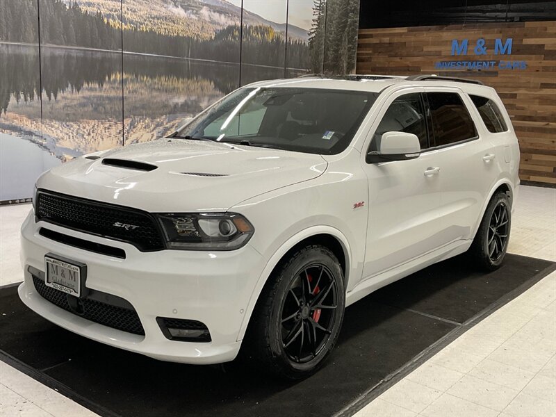 2018 Dodge Durango SRT Sport Utility AWD / 6.4L V8 HEMI MDS / 3RD ROW  / Sunroof / Navigation & Camera / Performance Hood / 47,000 MILES - Photo 1 - Gladstone, OR 97027