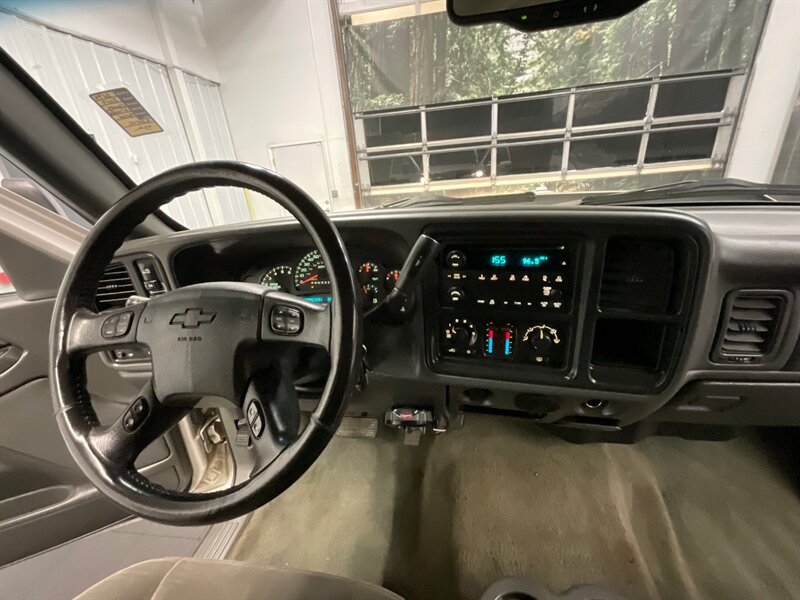 2007 Chevrolet Silverado 2500 LT Crew Cab 4X4 /6.0L V8 Gas / LONG BED / 93K MILE  LONG BED / LOCAL TRUCK / RUST FREE / SHARP & CLEAN !! - Photo 17 - Gladstone, OR 97027