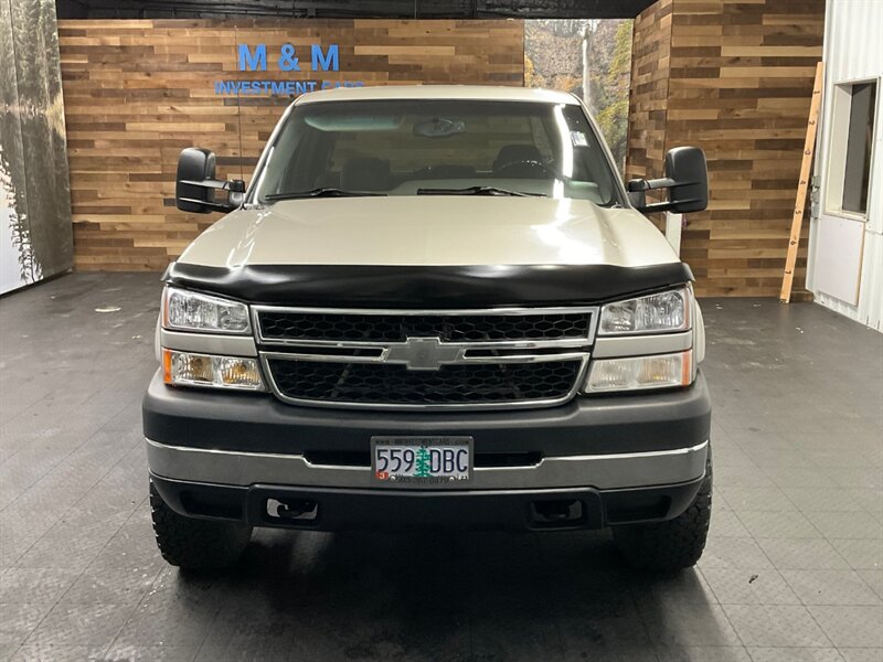 2007 Chevrolet Silverado 2500 LT Crew Cab 4X4 /6.0L V8 Gas / LONG BED / 93K MILE  LONG BED / LOCAL TRUCK / RUST FREE / SHARP & CLEAN !! - Photo 5 - Gladstone, OR 97027