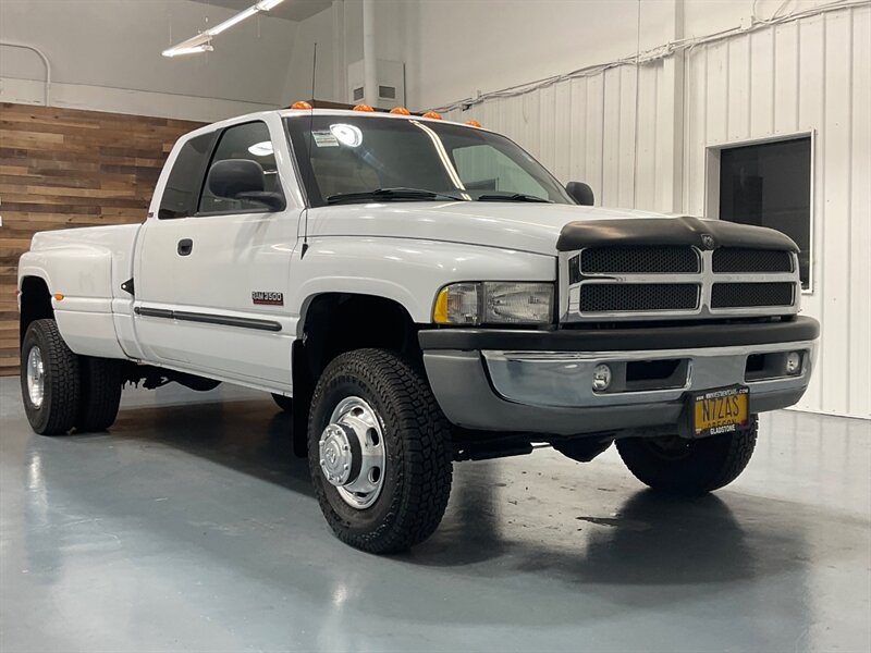 2000 Dodge Ram 3500 Laramie 4X4/ 5.9L DIESEL /DUALLY/ 6-SPEED MANUAL  / LOCAL TRUCK w. ZERO RUST / ONLY 96,000 MILES - Photo 61 - Gladstone, OR 97027