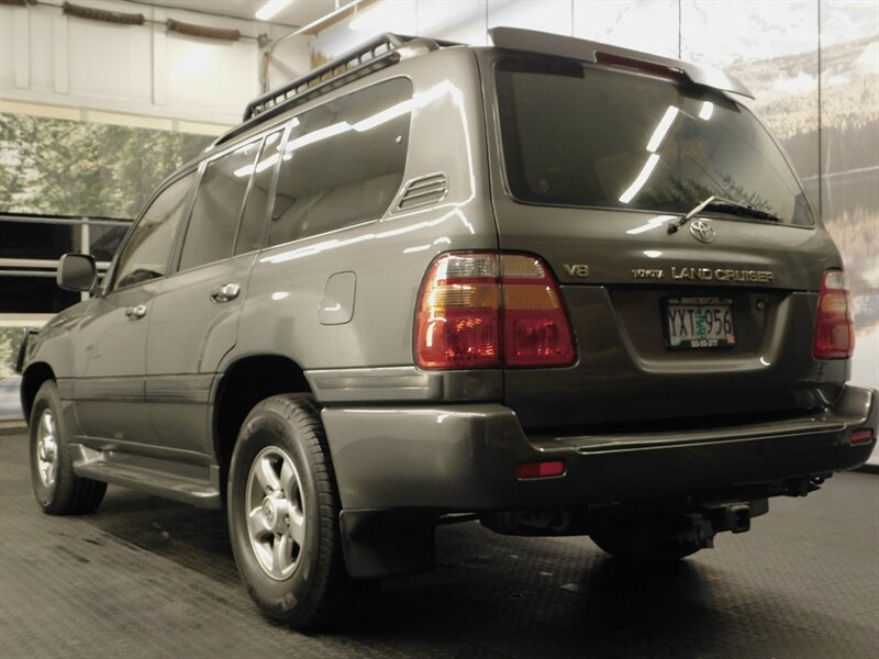 2002 Toyota Land Cruiser Sport Utility 4X4 /   - Photo 7 - Gladstone, OR 97027