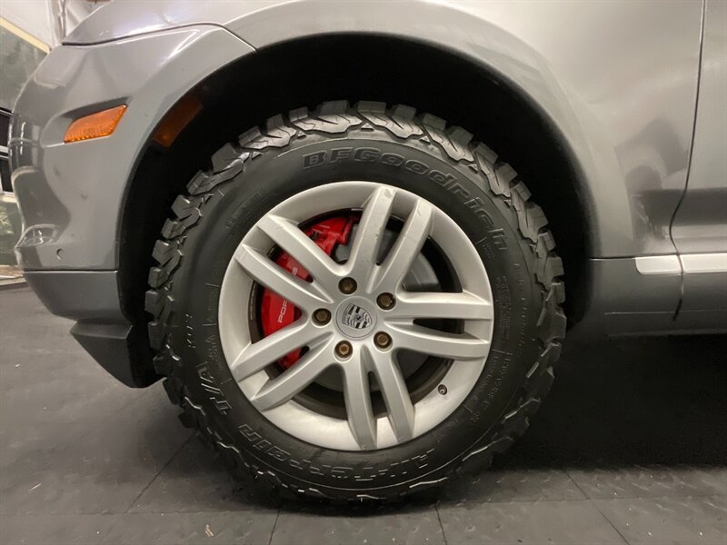 2008 Porsche Cayenne Turbo AWD / 4.8L V8 / DIFF LOCKS / NEW TIRES  DIFF LOCK / NEW BF GOODRICH A/T TIRES / LUGGAGE RACK - Photo 23 - Gladstone, OR 97027