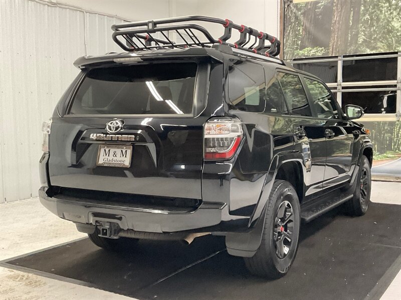 2021 Toyota 4Runner SR5 Premium 4X4 / Leather & Heated Seats /NEW TIRE  / LUGGAGE RACK / NEW WHEELS & TIRES / Excel Cond - Photo 8 - Gladstone, OR 97027