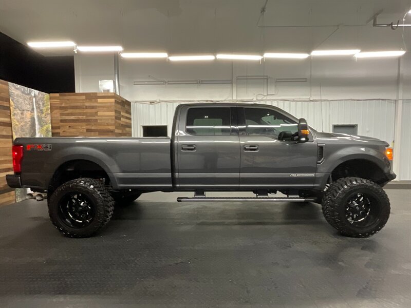 2017 Ford F-350 Super Duty Lariat 4X   - Photo 4 - Gladstone, OR 97027