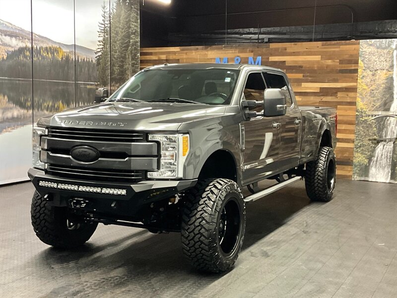 2017 Ford F-350 Super Duty Lariat 4X   - Photo 1 - Gladstone, OR 97027