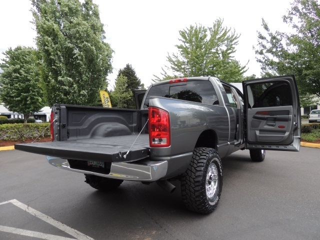 2006 Dodge Ram 3500 MEGA CAB / 4X4 / 5.9L CUMMINS DIESEL / 1-TON   - Photo 17 - Portland, OR 97217