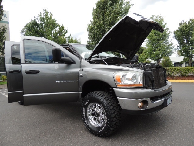 2006 Dodge Ram 3500 MEGA CAB / 4X4 / 5.9L CUMMINS DIESEL / 1-TON   - Photo 19 - Portland, OR 97217