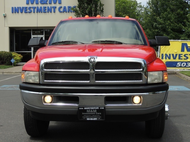 2001 Dodge Ram 3500 Laramie/ 4X4 / DUALLY / 1-TON/ 5.9L Cummins DieseL   - Photo 5 - Portland, OR 97217