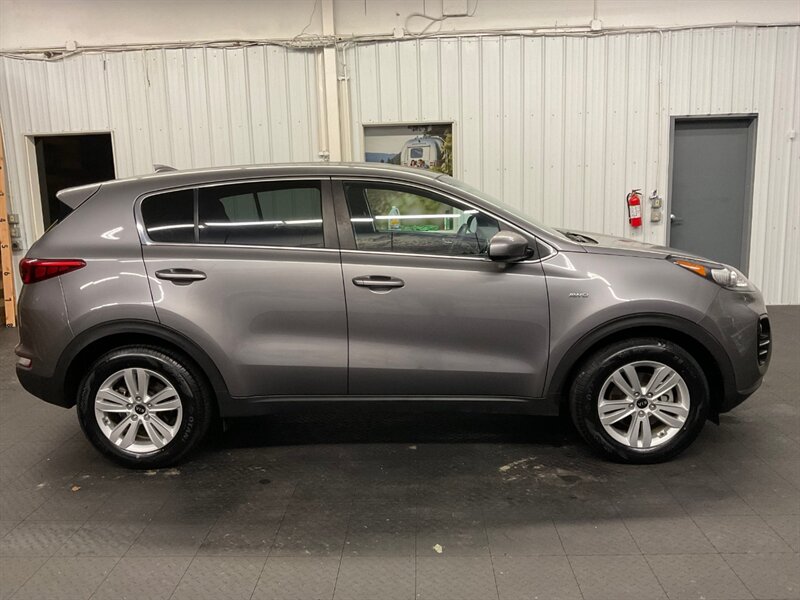 2018 Kia Sportage LX Sport Utility AWD / NEW TIRES / Backup Camera  BRAND NEW TIRES / SHARP & CLEAN / 62,000 MILES - Photo 4 - Gladstone, OR 97027