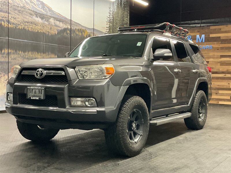 2013 Toyota 4Runner SR5 Premium 4X4 / 3R   - Photo 1 - Gladstone, OR 97027