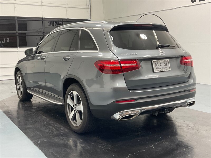 2018 Mercedes-Benz GLC GLC 300 4MATIC  / LOCAL / Excel Cond - Photo 9 - Gladstone, OR 97027