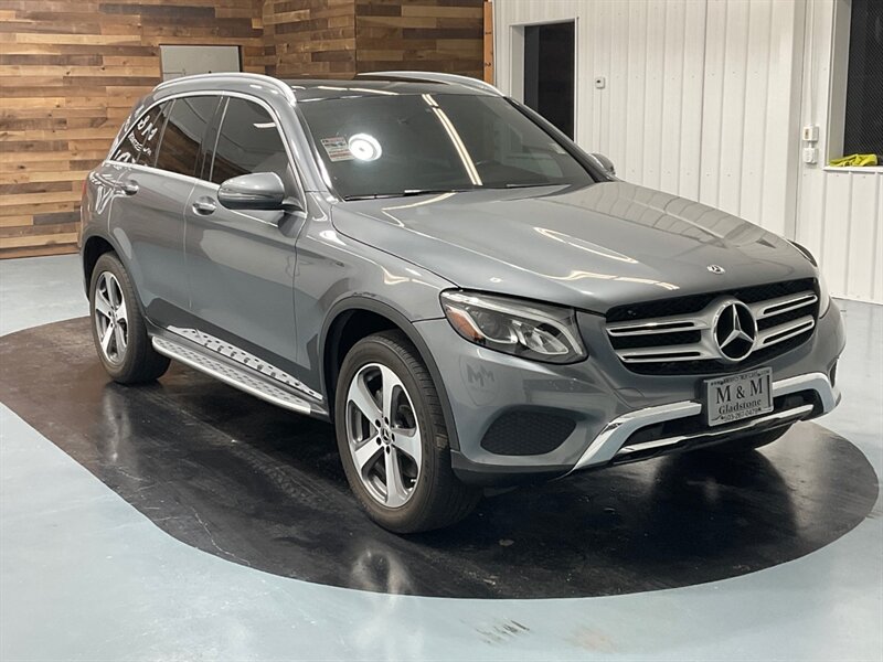 2018 Mercedes-Benz GLC GLC 300 4MATIC  / LOCAL / Excel Cond - Photo 2 - Gladstone, OR 97027