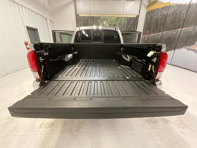 2019 Toyota Tacoma SR5 Double Cab 2WD / 2.7L 4Cyl / 1-OWNER/ 38K MILE  / Backup Camera / BRAND NEW TIRES / Excel Cond - Photo 21 - Gladstone, OR 97027