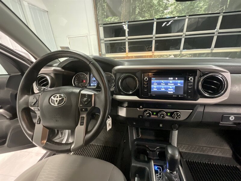 2019 Toyota Tacoma SR5 Double Cab 2WD / 2.7L 4Cyl / 1-OWNER/ 38K MILE  / Backup Camera / BRAND NEW TIRES / Excel Cond - Photo 16 - Gladstone, OR 97027