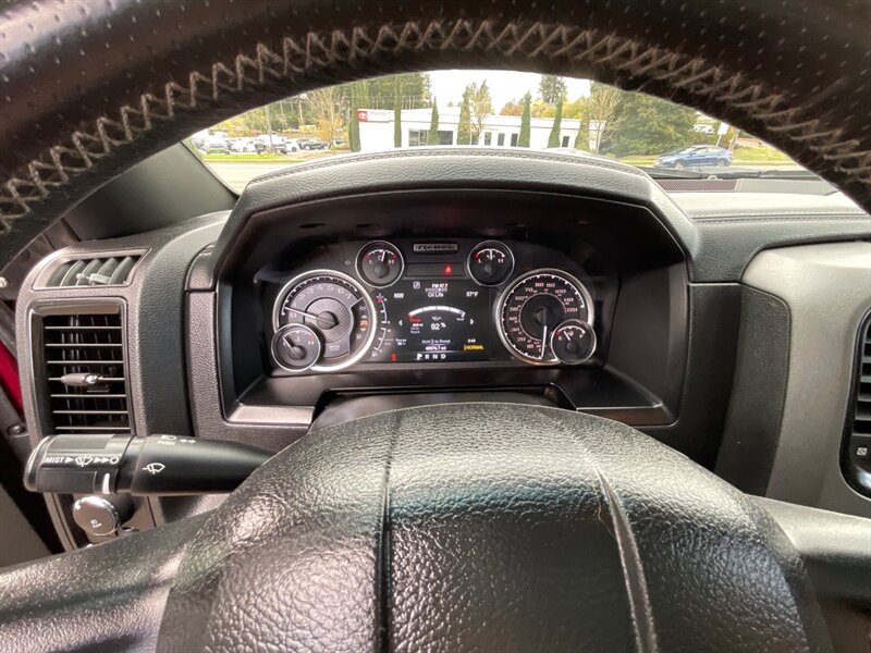 2018 RAM 1500 Rebel Crew Cab 4X4 / 5.7L V8 Hemi / Leather Heated  /LIFTED w. BRAND NEW WHEELS & TIRES / Navigation / ONLY 48,000 MILES - Photo 47 - Gladstone, OR 97027