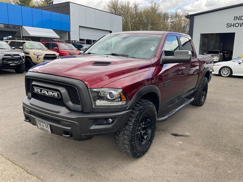 2018 RAM 1500 Rebel Crew Cab 4X4 / 5.7L V8 Hemi / Leather Heated  /LIFTED w. BRAND NEW WHEELS & TIRES / Navigation / ONLY 48,000 MILES - Photo 3 - Gladstone, OR 97027