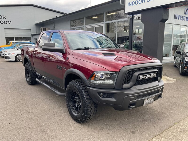 2018 RAM 1500 Rebel Crew Cab 4X4 / 5.7L V8 Hemi / Leather Heated  /LIFTED w. BRAND NEW WHEELS & TIRES / Navigation / ONLY 48,000 MILES - Photo 4 - Gladstone, OR 97027