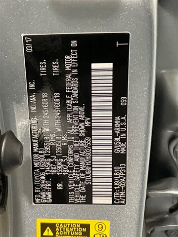 2017 Toyota Highlander XLE Hybrid AWD / 3rd Row Seat / 1-OWNER  / Leather Heated Seats / Sunroof - Photo 59 - Gladstone, OR 97027