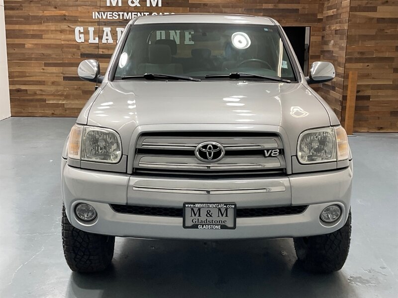 2006 Toyota Tundra SR5 Double Cab 4X4 / 4.7L V8 / 1-OWNER / ZERO RUST  / FRESH TIMING BELT SERVICE DONE / BRAND NEW TIRES / LOCAL OREGON TRUCK - Photo 5 - Gladstone, OR 97027