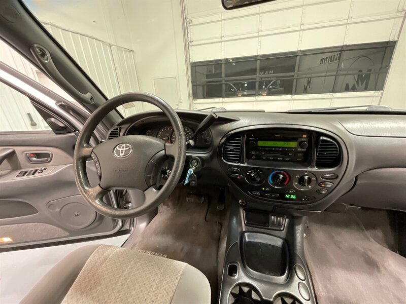 2006 Toyota Tundra SR5 Double Cab 4X4 / 4.7L V8 / 1-OWNER / ZERO RUST  / FRESH TIMING BELT SERVICE DONE / BRAND NEW TIRES / LOCAL OREGON TRUCK - Photo 16 - Gladstone, OR 97027