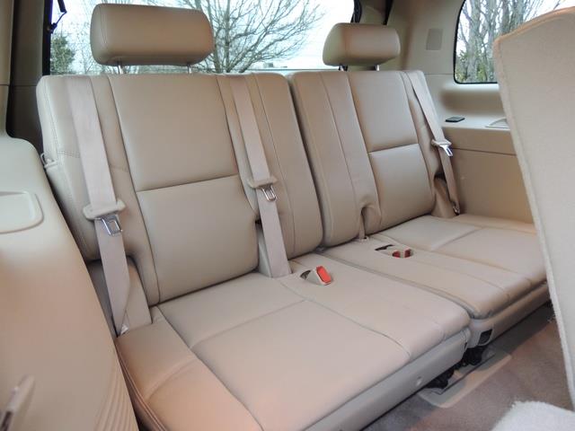 2010 GMC Yukon Denali Hybrid / 4WD / Navigation / Third Seat