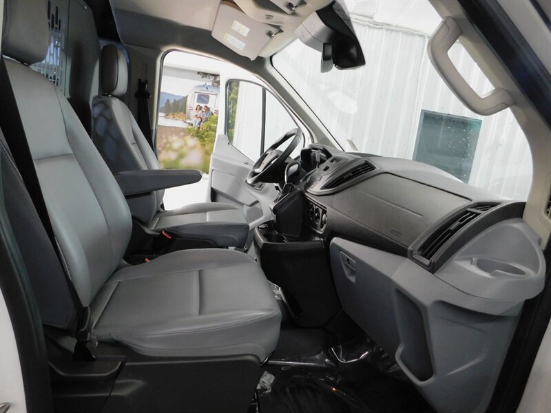 2019 Ford Transit 150 Cargo Van / 1-OW   - Photo 14 - Gladstone, OR 97027