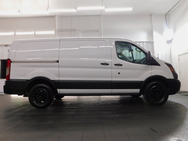 2019 Ford Transit 150 Cargo Van / 1-OW   - Photo 4 - Gladstone, OR 97027