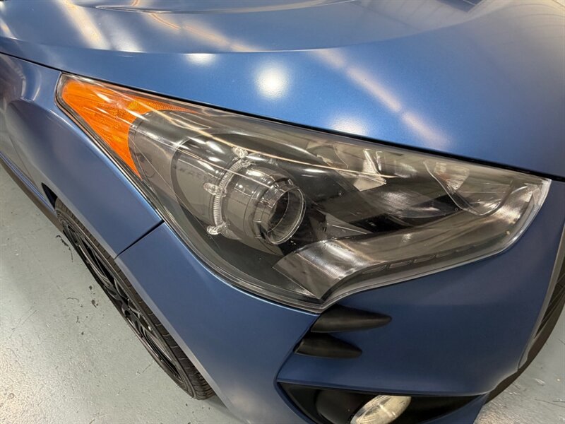 2016 Hyundai Veloster Turbo R-Spec 1.6L / 6 SPEED / NEW TIRES / WRAPPED / ONLY 47K MILES / RUST FREE - Photo 40 - Gladstone, OR 97027