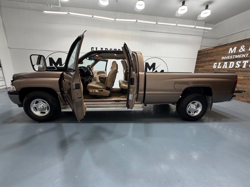 2001 Dodge Ram 2500 Laramie 6-SPEED MANUAL/5.9L CUMMINS DIESEL/LEATHER /LONG BED / LOCAL TRUCK w. ZERO RUST - Photo 12 - Gladstone, OR 97027