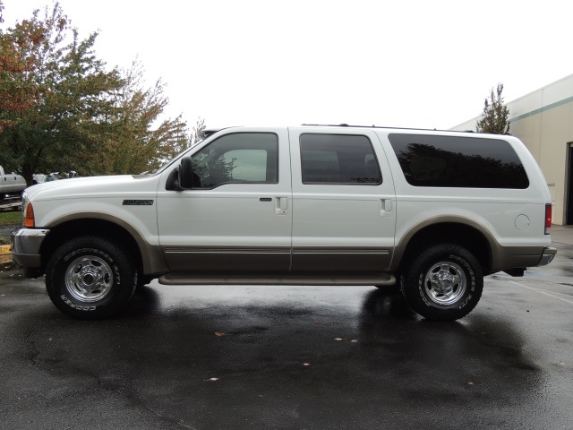 2000 Ford Excursion Limited / 4X4 / 3RD ROW SEAT/ Leather / EXCEL COND