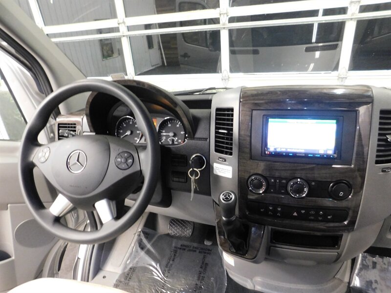 2015 Mercedes-Benz Sprinter 3500 Airstream Interstate Extended Grand 3500 Airstream Inter   - Photo 80 - Gladstone, OR 97027