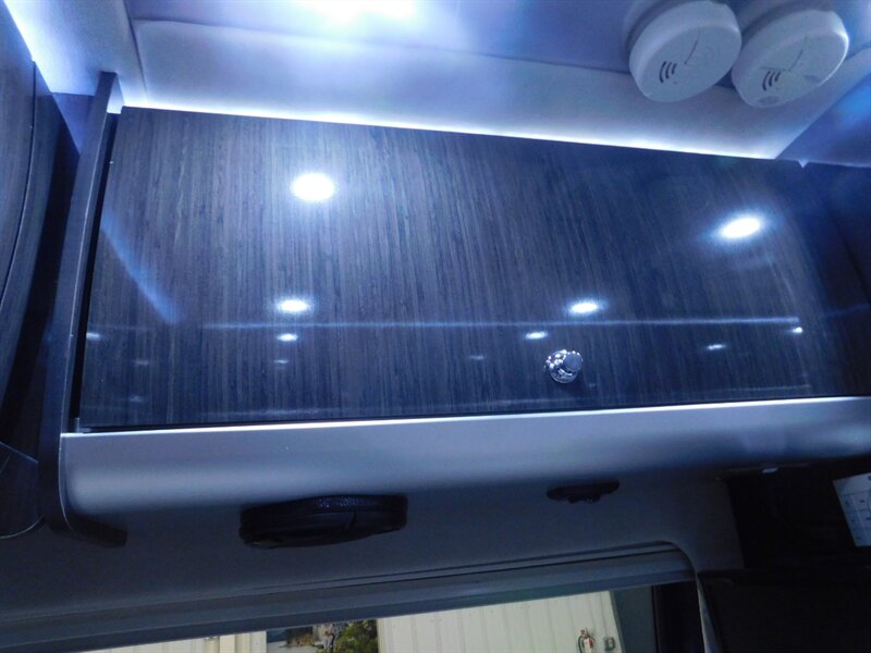 2015 Mercedes-Benz Sprinter 3500 Airstream Interstate Extended Grand 3500 Airstream Inter   - Photo 63 - Gladstone, OR 97027