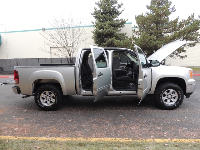 2010 GMC Sierra 1500 SLE/ Crew Cab / 4X4 / 2-inch Lift / 33 Mud Tires   - Photo 30 - Portland, OR 97217