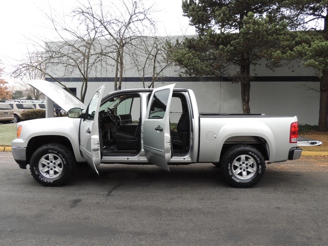 2010 GMC Sierra 1500 SLE/ Crew Cab / 4X4 / 2-inch Lift / 33 Mud Tires   - Photo 26 - Portland, OR 97217