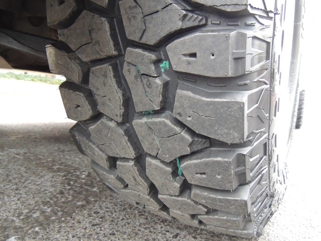 2010 GMC Sierra 1500 SLE/ Crew Cab / 4X4 / 2-inch Lift / 33 Mud Tires   - Photo 23 - Portland, OR 97217