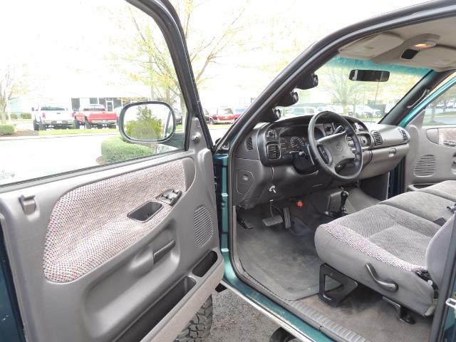 1998 Dodge Ram 2500 Laramie SLT / 4X4 / 5.9L Cummins Diesel 12-VALVE   - Photo 13 - Portland, OR 97217