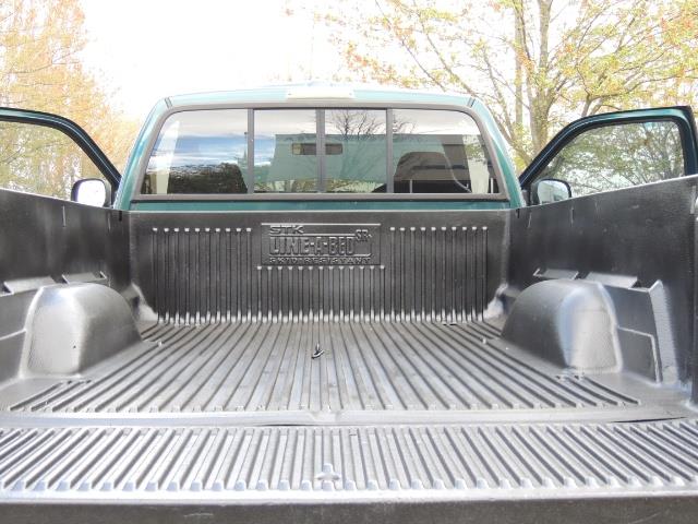 1998 Dodge Ram 2500 Laramie SLT / 4X4 / 5.9L Cummins Diesel 12-VALVE   - Photo 27 - Portland, OR 97217